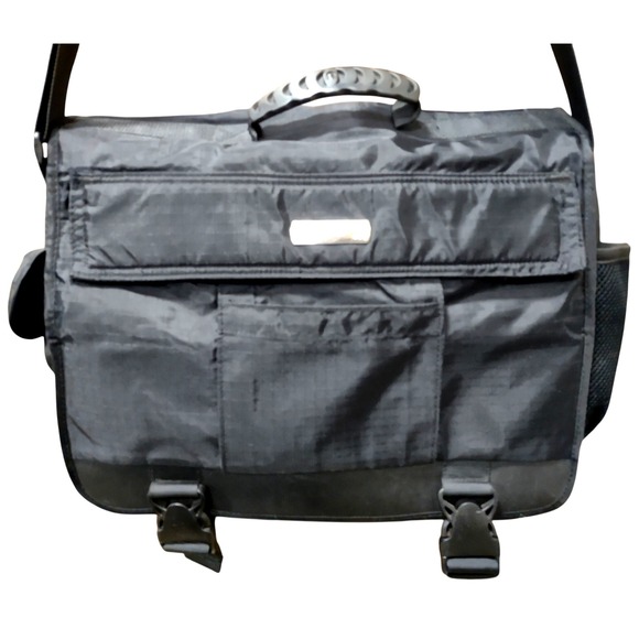 Reaction Kenneth Cole Black Messenger Bag Laptop Briefcase‎ - Picture 3 of 11
